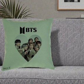 Perna Personalizata K-pop BTS Grup Fotografie in Inima, 40x40 cm, Verde, Husa Detasabila, Perna Inclusa, BEKZ®