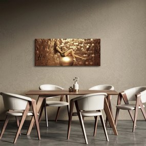 Tablou - Femeia în încăperea de aur (120x50 cm)