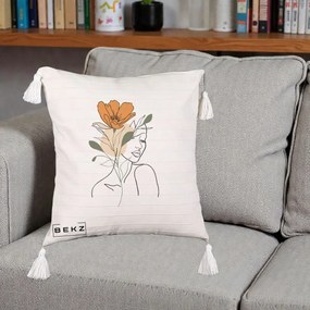 Perna Decorativa Portret Feminin Floare Portocalie, 40x40 cm, Bej cu Franjuri, Husa Detasabila, Perna Inclusa, BEKZ®