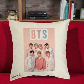 Perna Personalizata K-pop BTS Foto Grup cu BTS si Fond Roz Pastel, 40x40 cm, Ecru, Husa Detasabila, Perna Inclusa, BEKZ®