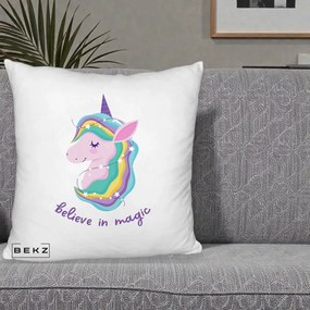 Perna Decorativa Unicorn Believe in Magic, 40x40 cm, Alb Pufos, Husa Detasabila, Perna Inclusa, BEKZ®