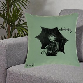 Perna Personalizata Wednesday Addams cu Umbrela Foto, 40x40 cm, Verde, Husa Detasabila, Perna Inclusa, BEKZ®