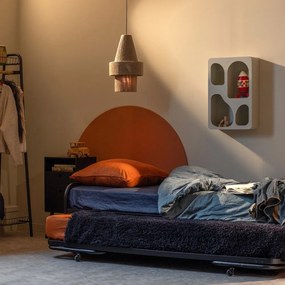 Pat negru din metal pliabil cu somieră 90x200 cm Lucy – WOOOD