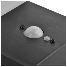 Aplică LED solară cu senzor LED/4,4W/3,7V 2200 mAh IP44