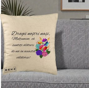 Cadou pentru Nasi - Perna Personalizata Dragii Nostri Nasi Multumim cu Flori Multicolore, 40x40 cm, Bej, Husa Detasabila, Perna Inclusa, BEKZ®