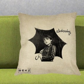 Perna Personalizata Wednesday Addams cu Umbrela Foto, 40x40 cm, Crem, Husa Detasabila, Perna Inclusa, BEKZ®