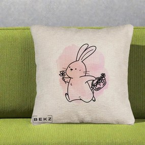 Perna Decorativa Iepuras Kawaii cu Cosulet Floral, 40x40 cm, Bej Canapea, Husa Detasabila, Perna Inclusa, BEKZ®