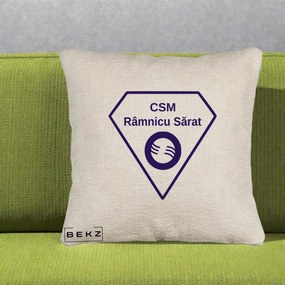 Perna Personalizata CSM Ramnicu Sarat Fotbal, 40x40 cm, Bej Canapea, Husa Detasabila, Perna Inclusa, BEKZ®