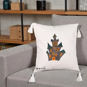 Perna Decorativa Halloween Casa Bantuita Minimalista, 40x40 cm, Bej cu Franjuri, Husa Detasabila, Perna Inclusa, BEKZ®