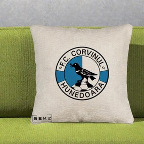 Perna Personalizata FC Corvinul Hunedoara Fotbal, 40x40 cm, Bej Canapea, Husa Detasabila, Perna Inclusa, BEKZ®