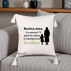 Cadou pentru Bunica - Perna Personalizata Bunica Mea Comoara Iubire Intelepciune Varianta Extinsa, 40x40 cm, Bej cu Franjuri, Husa Detasabila, Perna Inclusa, BEKZ®