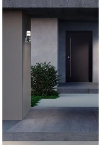 Aplică de exterior cu senzor TRITON 1xE27/28W/230V IP54 neagră Redo 90201