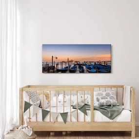 Tablou - zgârie norii unui oraș mare (120x50 cm)