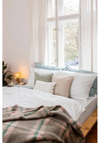 Lenjerie de pat albă din microsatin pentru pat de o persoană 140x200 cm Basic – Bonami Essentials