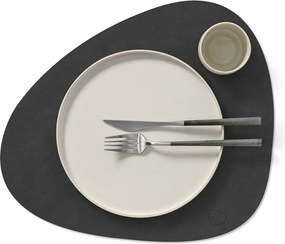 Suport pentru farfurii din piele ecologică 37x44 cm Curve L Nupo – LIND DNA
