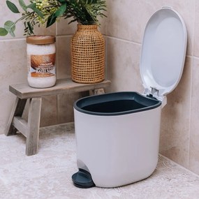 Coș de gunoi alb cu pedală din plastic 3,5 l – Addis