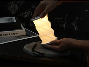 Decorațiune luminoasă albă portabilă cu USB ø 8 cm Twist – Gingko