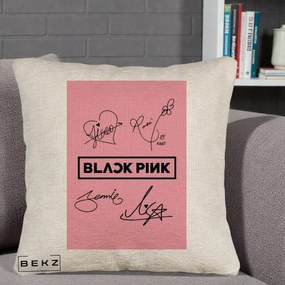 Perna Personalizata K-pop BLACKPINK Semnaturi Roz, 40x40 cm, Bej Canapea, Husa Detasabila, Perna Inclusa, BEKZ®