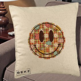 Perna Decorativa Smiley Face de Toamna cu Tartan si Dovlecei, 40x40 cm, Bej, Husa Detasabila, Perna Inclusa, BEKZ®