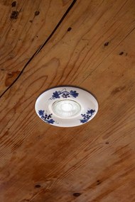 Spot incastrabil design retro realizat manual din ceramica PESCARA