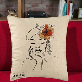 Perna Decorativa Portret Feminin Flori Palarie, 40x40 cm, Bej, Husa Detasabila, Perna Inclusa, BEKZ®
