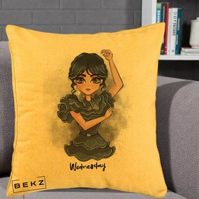 Perna Personalizata Wednesday Addams Dancing Queen, 40x40 cm, Galben, Husa Detasabila, Perna Inclusa, BEKZ®
