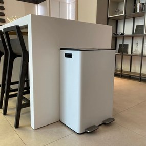 Coș de gunoi alb mat pentru reciclare/cu pedală 2x30 l din oțel Aliya – Spirella