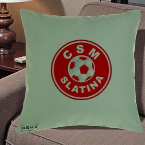 Perna Personalizata CSM Slatina Fotbal, 40x40 cm, Verde, Husa Detasabila, Perna Inclusa, BEKZ®