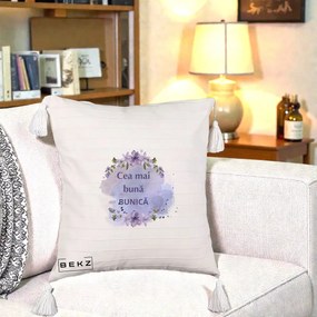 Cadou pentru Bunica - Perna Personalizata Cea Mai Buna Bunica Flori Mov Acuarela Negru, 40x40 cm, Bej cu Franjuri, Husa Detasabila, Perna Inclusa, BEKZ®