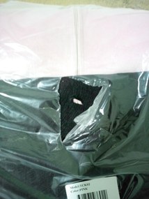 OFERTA Scaun de birou roz pudra AVOLA VELVET II. calitate