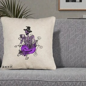 Perna Decorativa Schelet Vrajitor cu Dovleac Violet Halloween, 40x40 cm, Bej Canapea, Husa Detasabila, Perna Inclusa, BEKZ®