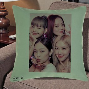 Perna Personalizata K-pop BLACKPINK Foto Grup Selfie Roz cu Glitter, 40x40 cm, Verde, Husa Detasabila, Perna Inclusa, BEKZ®