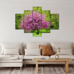 Tablou cu pom înflorit pe luncă (150x105 cm)