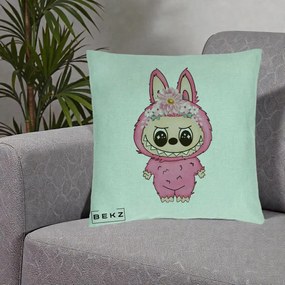 Perna Personalizata Labubu Roz cu Coroana Florala, 40x40 cm, Verde Menta, Husa Detasabila, Perna Inclusa, BEKZ®