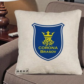 Perna Personalizata Corona Brasov Fotbal, 40x40 cm, Bej Canapea, Husa Detasabila, Perna Inclusa, BEKZ®