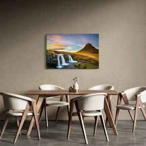 Tablou cu munții și cascade pe Islanda (90x60 cm)