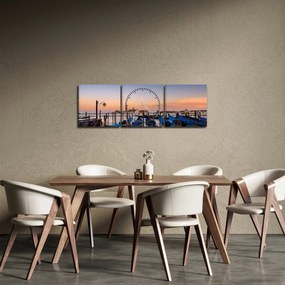 Tablou - zgârie norii unui oraș mare (cu ceas) (90x30 cm)