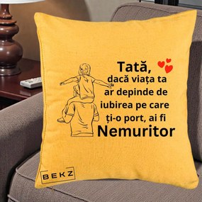 Cadou pentru Tata - Perna Personalizata Tata Supererou Nemuritor, 40x40 cm, Galben, Husa Detasabila, Perna Inclusa, BEKZ®