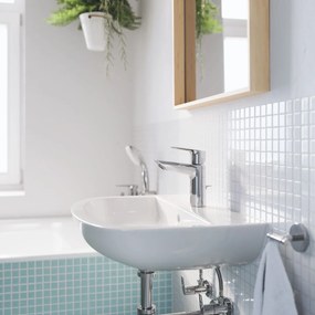 Grohe Bau Ceramic lavoar 55.3x38.6 cm semicircular clasica alb 39440000