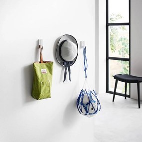 Cârlige albe 3 buc. de montat pe perete din metal Tower – YAMAZAKI