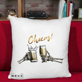 Perna Decorativa Halloween Cheers Schelete cu Bere, 40x40 cm, Alb Pufos, Husa Detasabila, Perna Inclusa, BEKZ®
