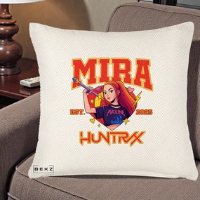 Perna Personalizata K-pop HUNTRX Mira Personaj Avoline, 40x40 cm, Crem Reliefat, Husa Detasabila, Perna Inclusa, BEKZ®