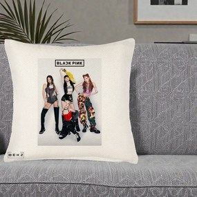 Perna Personalizata K-pop BLACKPINK Fotografie Grup Tinute Edgy, 40x40 cm, Crem Reliefat, Husa Detasabila, Perna Inclusa, BEKZ®