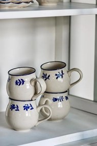 Set 4 căni din ceramică artizanală natur cu motive botanice albastre pictate manual și margine albastră, 9,5×9 cm, "Eimy"