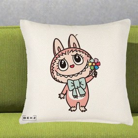Perna Personalizata Labubu Roz cu Morisca, 40x40 cm, Crem Reliefat, Husa Detasabila, Perna Inclusa, BEKZ®