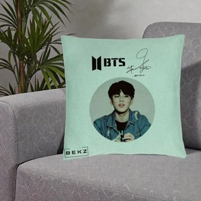 Perna Personalizata K-pop BTS Jimin Portret Cerc Autograf Geaca, 40x40 cm, Verde Menta, Husa Detasabila, Perna Inclusa, BEKZ®