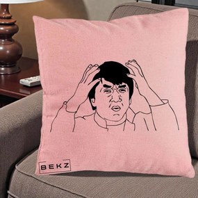 Perna Decorativa Jackie Chan WTF, 40x40 cm, Roz, Husa Detasabila, Perna Inclusa, BEKZ®