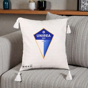 Perna Personalizata Unirea Dej 1921 Fotbal, 40x40 cm, Bej cu Franjuri, Husa Detasabila, Perna Inclusa, BEKZ®