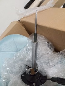 OFERTA Scaun de birou albastru deschis AVOLA VELVET II. calitate