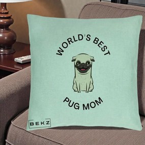 Cadou pentru Iubitorii de Caini - Perna Personalizata World's Best Pug Mom, 40x40 cm, Verde Menta, Husa Detasabila, Perna Inclusa, BEKZ®